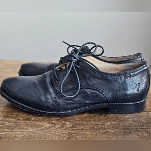 Frye Lace up Oxford Flats Women 9
